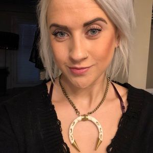 Kristalize Jewelry Kendrick Necklace